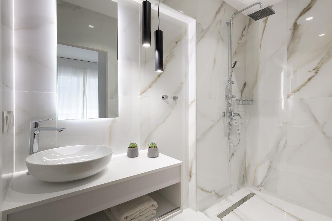 Harmony Elegant Central Apartment Rhodes City Екстериор снимка